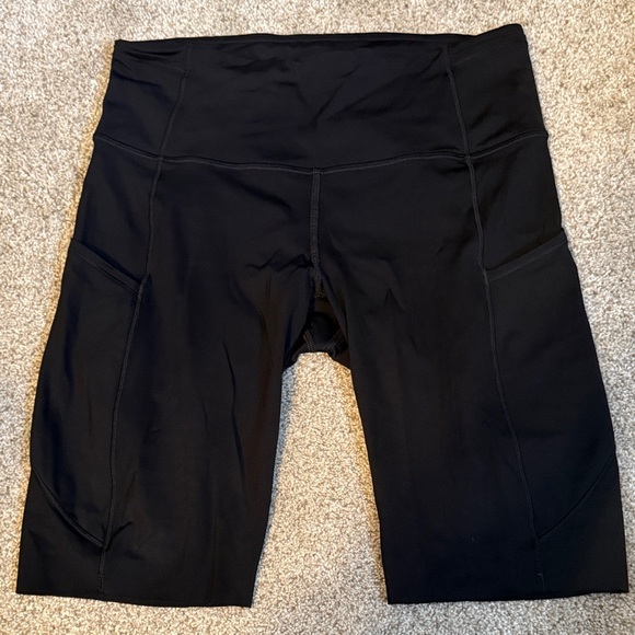 Lululemon Fast and free high-rise short 10” sz8 - Picture 2 of 5